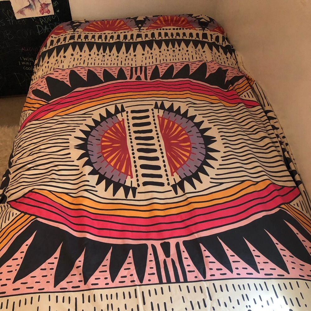 Urban Outfitters graphic duvet cover twin